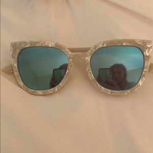 QUAY AUSTRALIA SUNGLASSES
